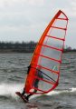 De Flow F1 is erg snel en gybed ook niet slecht.